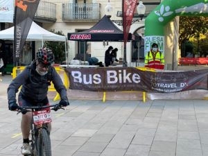 El servei Bus Bike de TGTravel DX, patrocinador oficial de la competició Open BTT Kenda